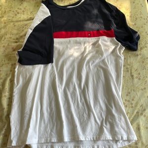 Men’s Tommy Hilfiger Tee Size L